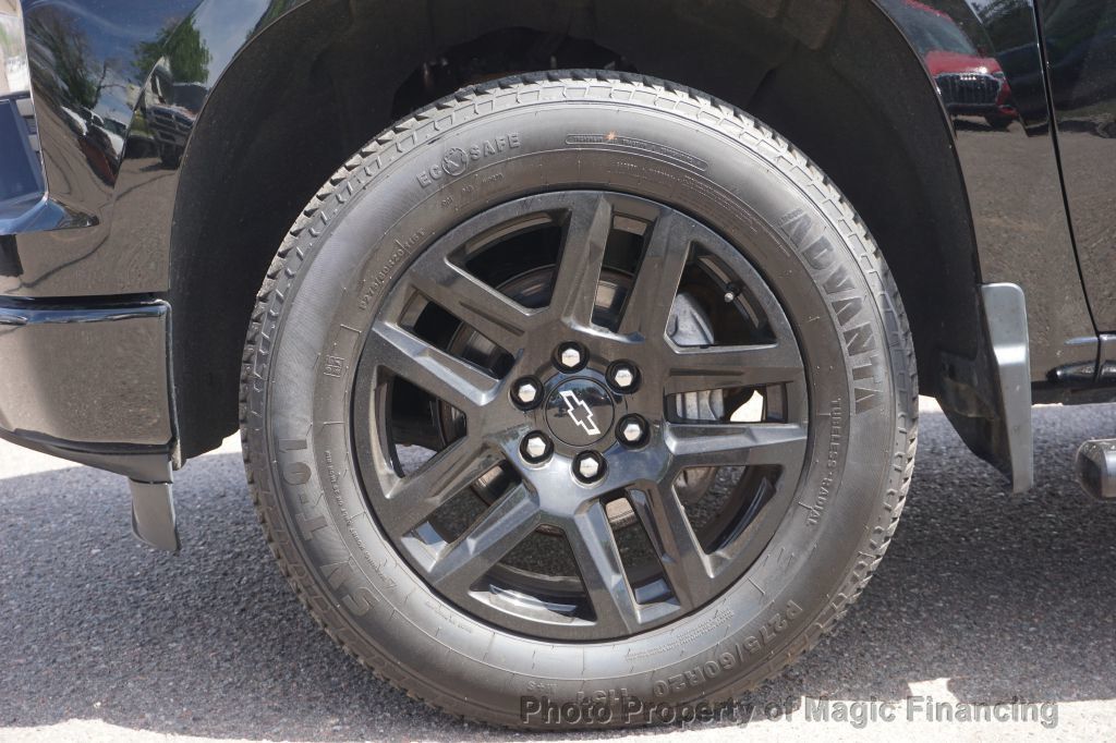 2022 Chevrolet Silverado 1500 4WD Double Cab 147" Custom - 23014805 - 10