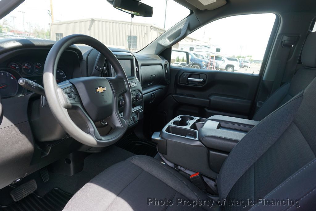 2022 Chevrolet Silverado 1500 4WD Double Cab 147" Custom - 23014805 - 4