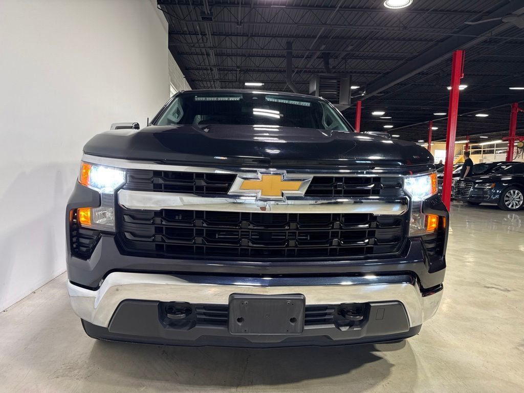 2022 Chevrolet Silverado 1500 4WD Reg Cab 126" Work Truck - 23070656 - 9