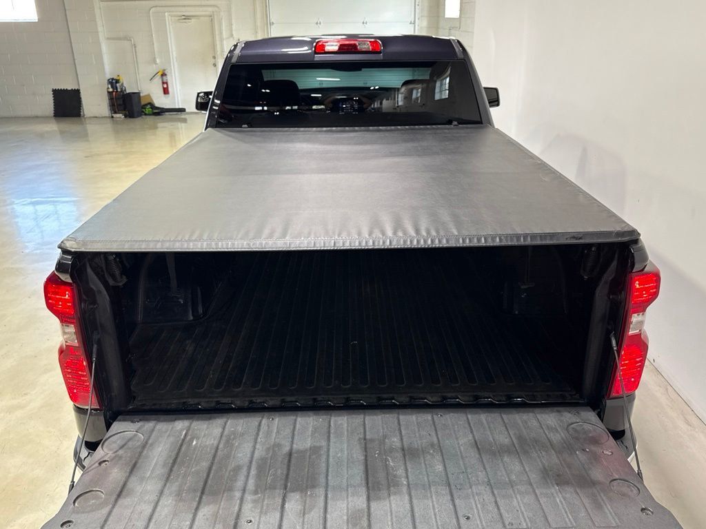 2022 Chevrolet Silverado 1500 4WD Reg Cab 126" Work Truck - 23070656 - 21