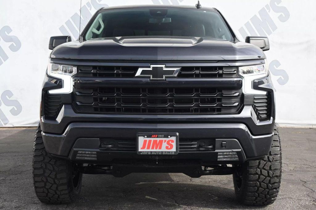 2022 Chevrolet Silverado 1500 RST photo 2