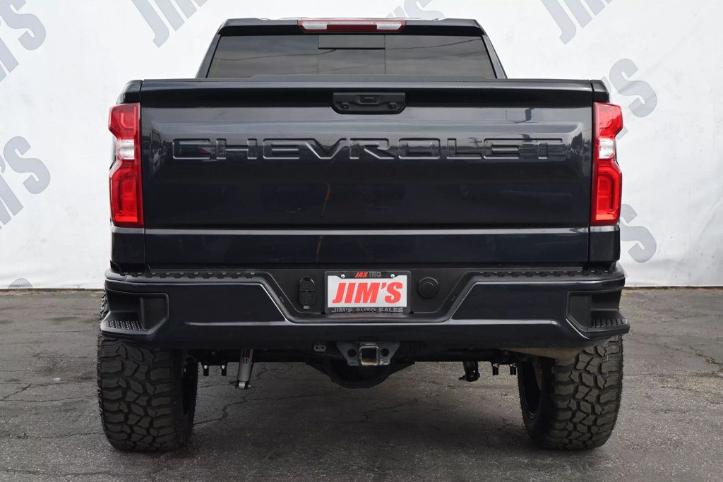 2022 Chevrolet Silverado 1500 RST photo 4