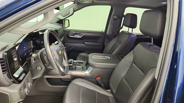 2022 Chevrolet Silverado 1500 Crew Cab 147'' LTZ with Premium & Technology Packages - 22974912 - 20