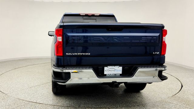 2022 Chevrolet Silverado 1500 Crew Cab 147'' LTZ with Premium & Technology Packages - 22974912 - 5