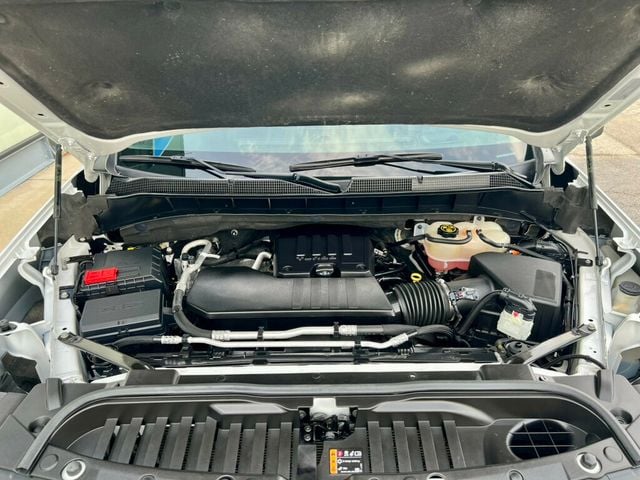 2022 Chevrolet Silverado 1500 CUSTOM - 22884738 - 10