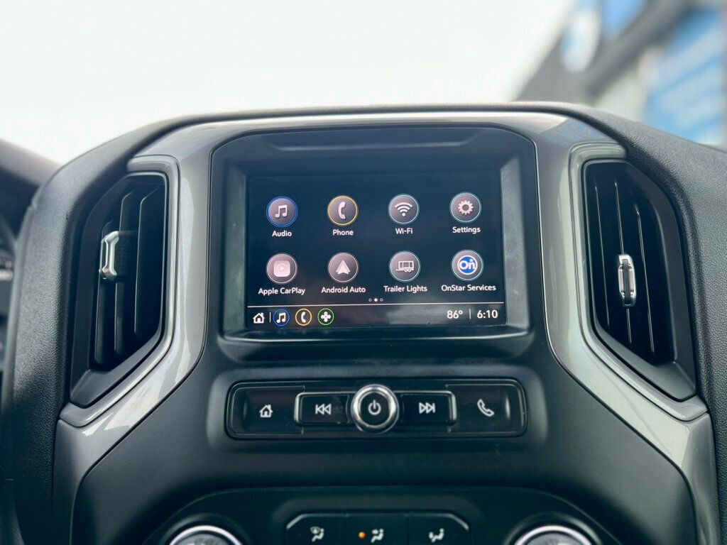 2022 Chevrolet Silverado 1500 CUSTOM - 22884738 - 24