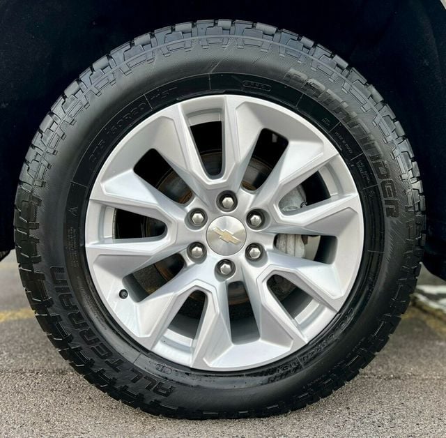 2022 Chevrolet Silverado 1500 CUSTOM - 22884738 - 29