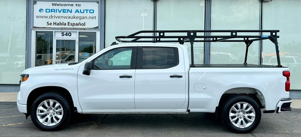 2022 Chevrolet Silverado 1500 CUSTOM - 22884738 - 32