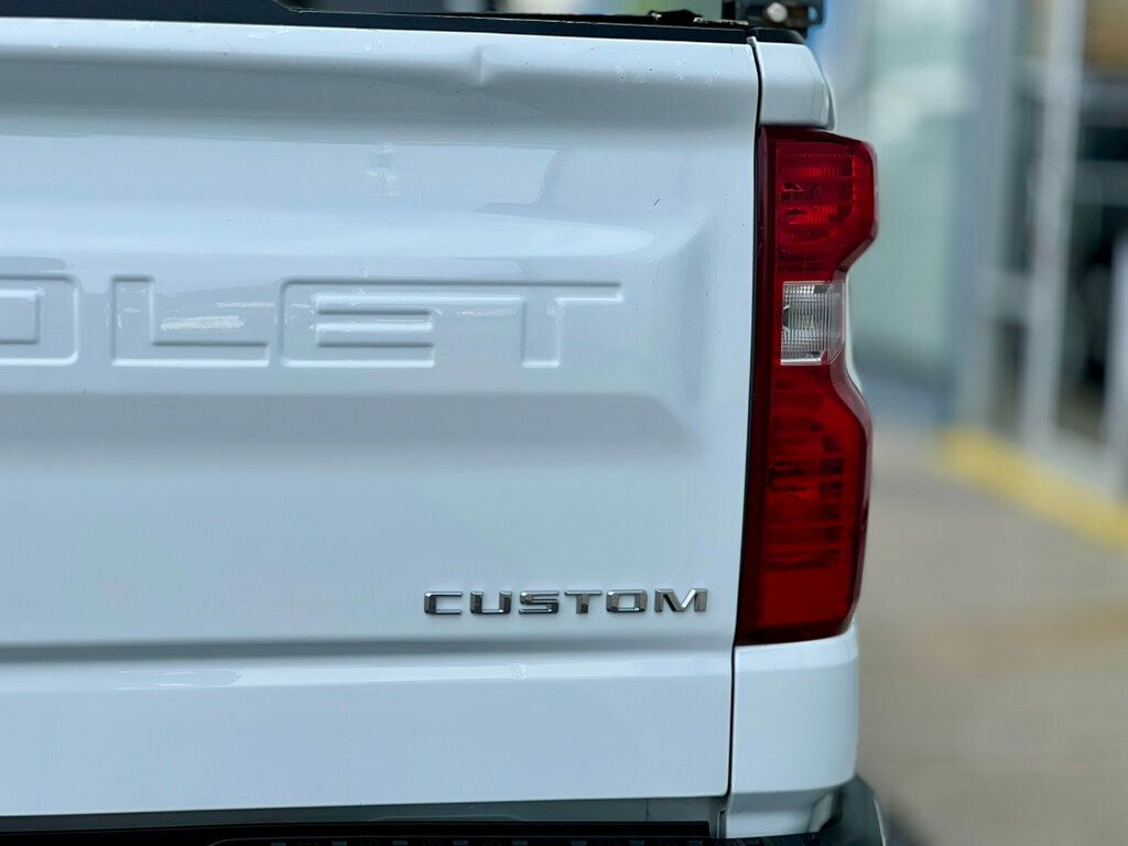 2022 Chevrolet Silverado 1500 CUSTOM - 22884738 - 8