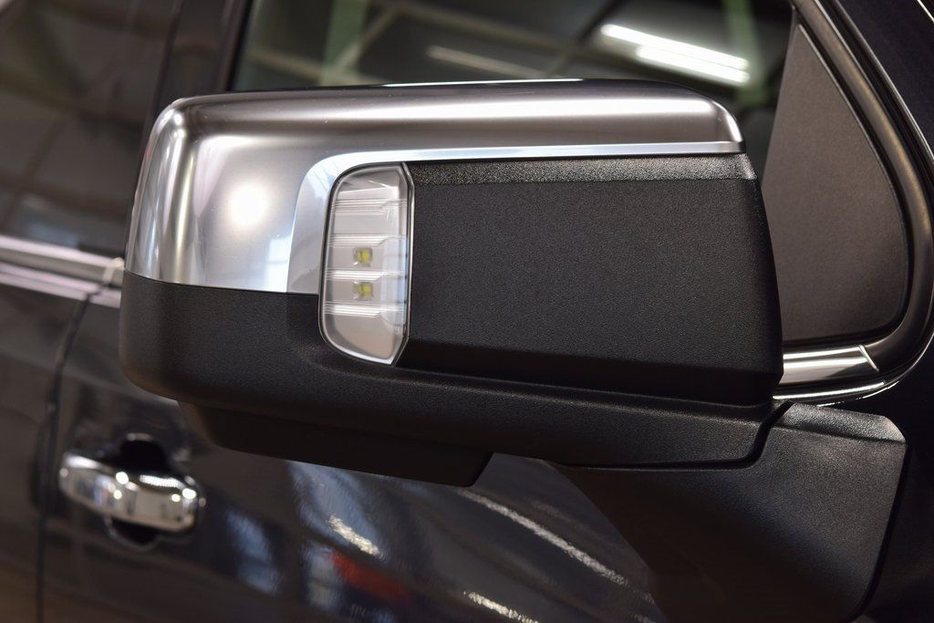 2022 Chevrolet Silverado 1500 High Country - 22950559 - 17