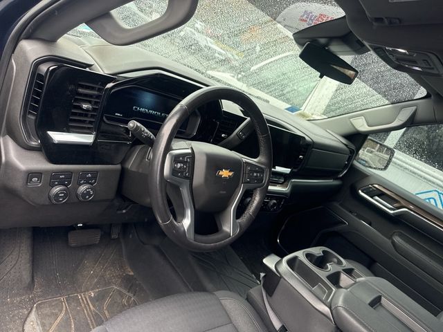 2022 Chevrolet Silverado 1500 LT - 22936902 - 17