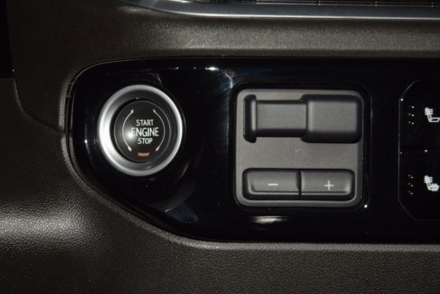 2022 Chevrolet Silverado 1500 LT - 22936902 - 32