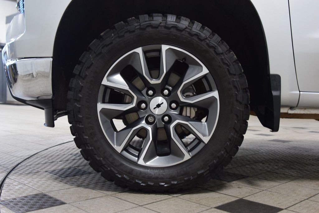 2022 Chevrolet Silverado 1500 LT - 22973607 - 25