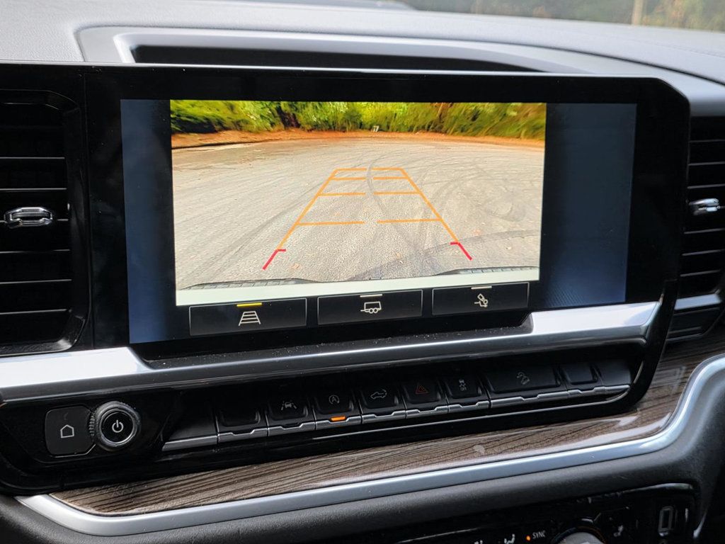 2022 Chevrolet Silverado 1500 LT photo 11