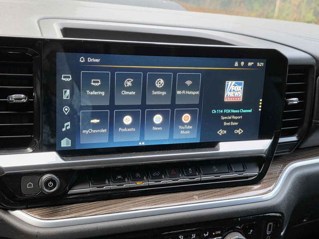 2022 Chevrolet Silverado 1500 LT photo 13