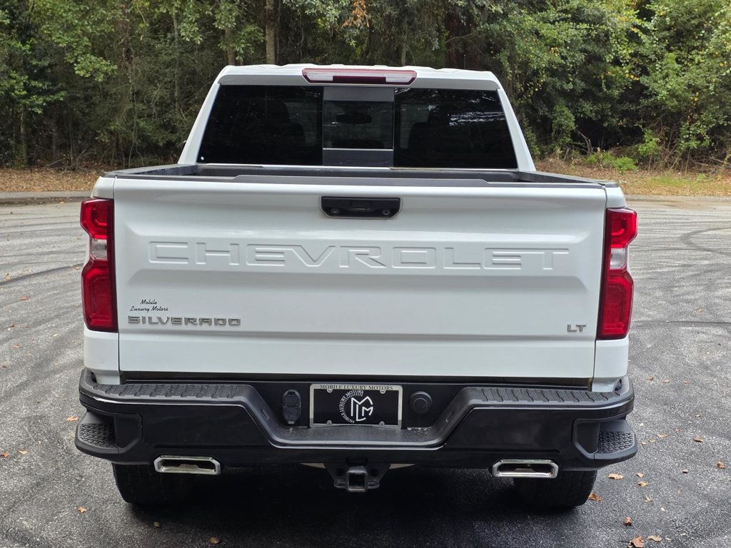 2022 Chevrolet Silverado 1500 LT photo 3