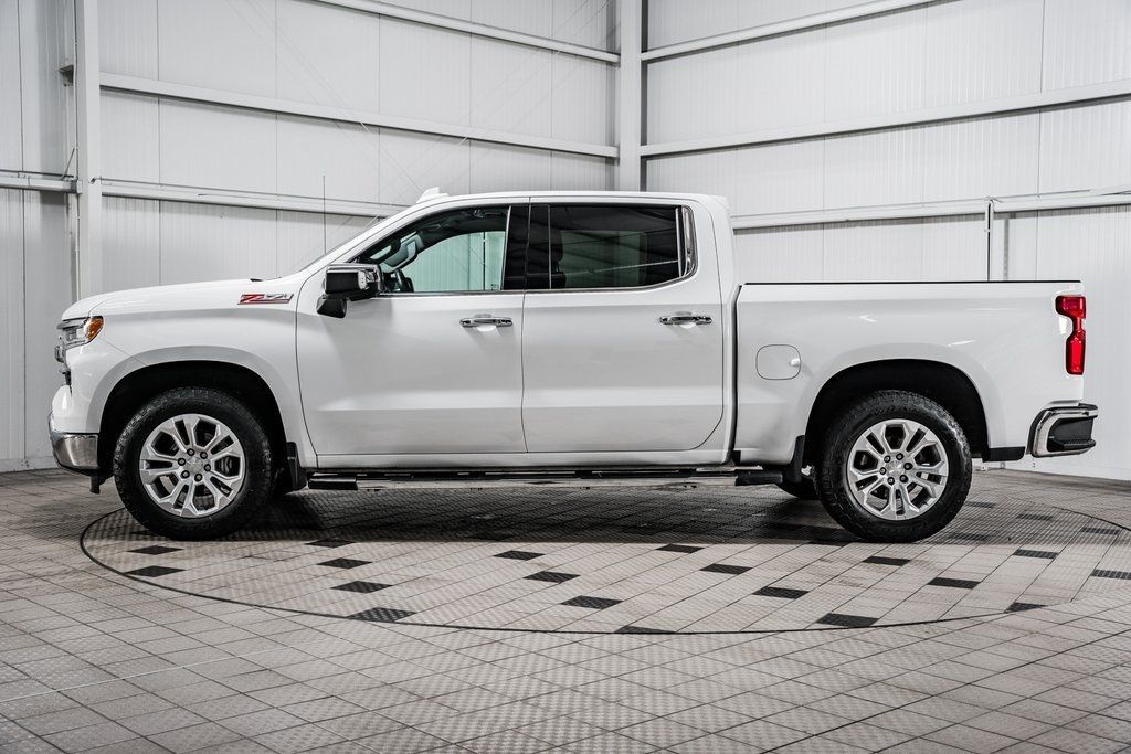 2022 Chevrolet Silverado 1500 LTZ - 22704868 - 3