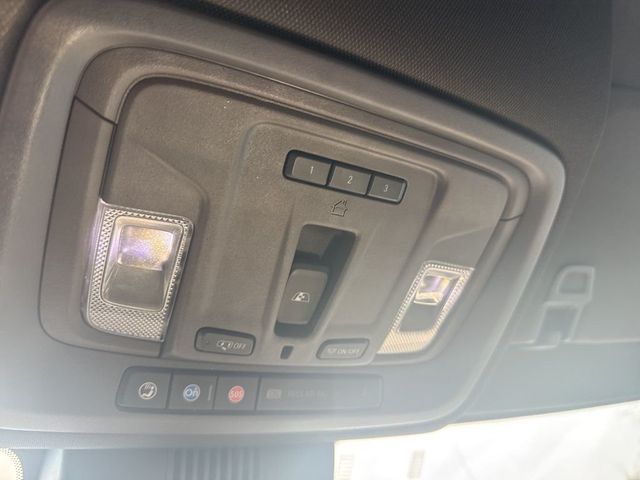 2022 Chevrolet Silverado 1500 LTZ - 23003052 - 22