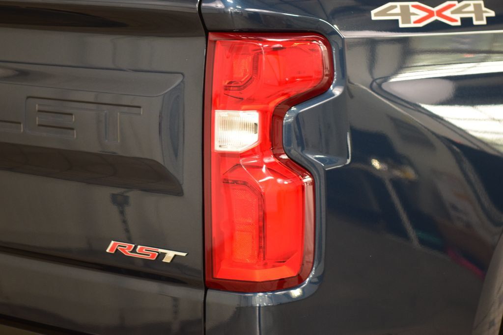 2022 Chevrolet Silverado 1500 RST - 23046725 - 18