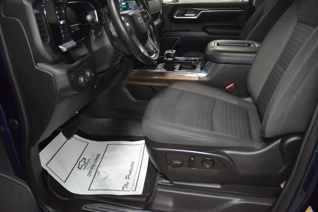 2022 Chevrolet Silverado 1500 RST - 23046725 - 40