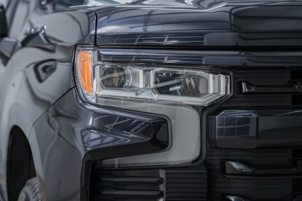 2022 Chevrolet Silverado 1500 RST photo 11