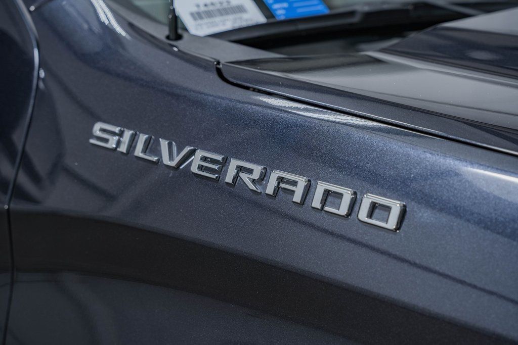 2022 Chevrolet Silverado 1500 RST photo 14
