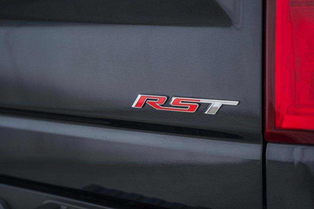 2022 Chevrolet Silverado 1500 RST photo 22