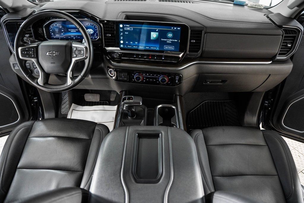 2022 Chevrolet Silverado 1500 RST photo 26