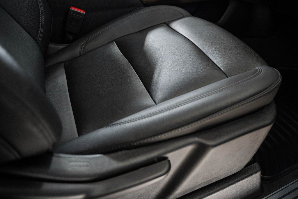 2022 Chevrolet Silverado 1500 RST photo 40