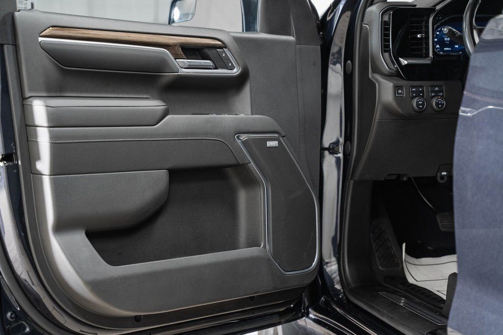 2022 Chevrolet Silverado 1500 RST photo 42