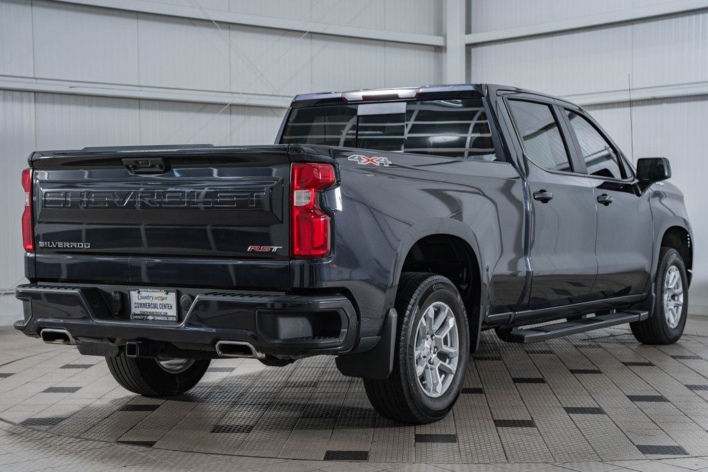 2022 Chevrolet Silverado 1500 RST photo 7