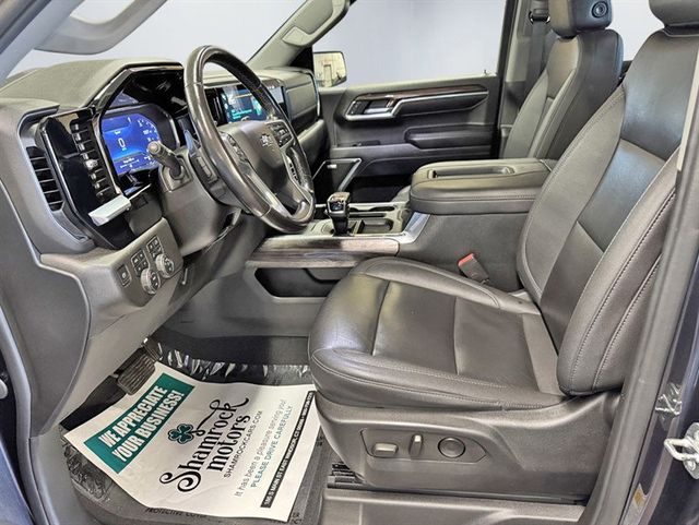 2022 Chevrolet Silverado 1500 RST Crew Cab 4WD - 23036499 - 17
