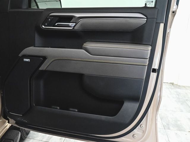 2022 Chevrolet Silverado 1500 ZR2 - Photo 6