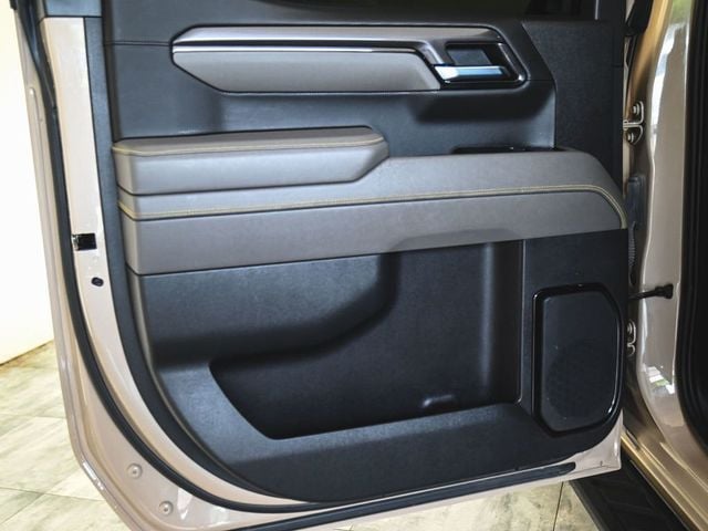 2022 Chevrolet Silverado 1500 ZR2 - Photo 7