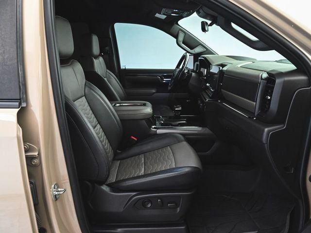 2022 Chevrolet Silverado 1500 ZR2 - Photo 30