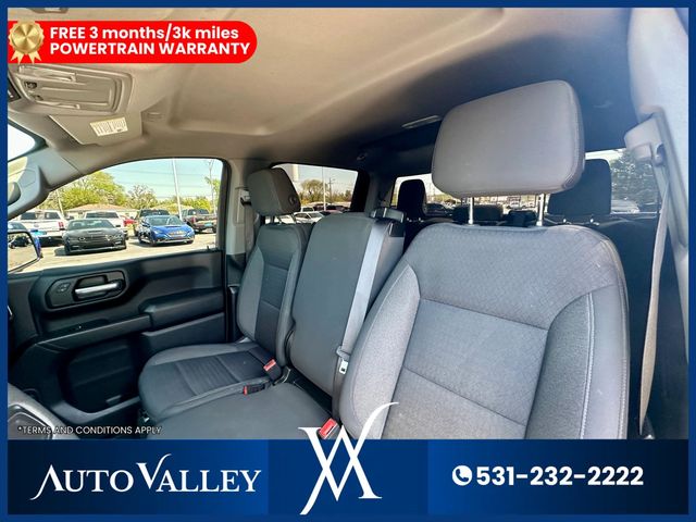 2022 Chevrolet Silverado 1500 Crew Cab Custom Pickup 4D 5 3/4 ft - 23018694 - 13