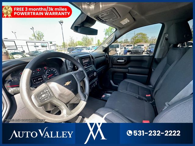 2022 Chevrolet Silverado 1500 Crew Cab Custom Pickup 4D 5 3/4 ft - 23018694 - 14