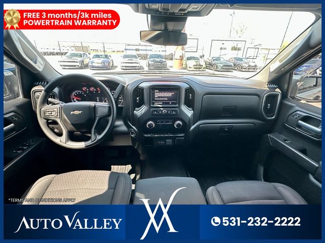 2022 Chevrolet Silverado 1500 Crew Cab Custom Pickup 4D 5 3/4 ft - 23018694 - 28