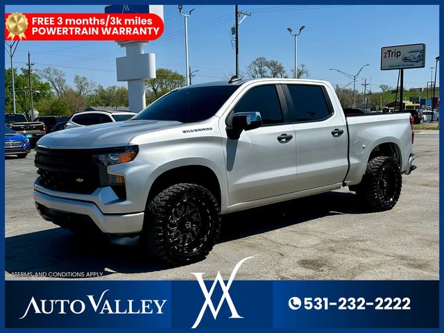 2022 Chevrolet Silverado 1500 Crew Cab Custom Pickup 4D 5 3/4 ft - 23018694 - 2