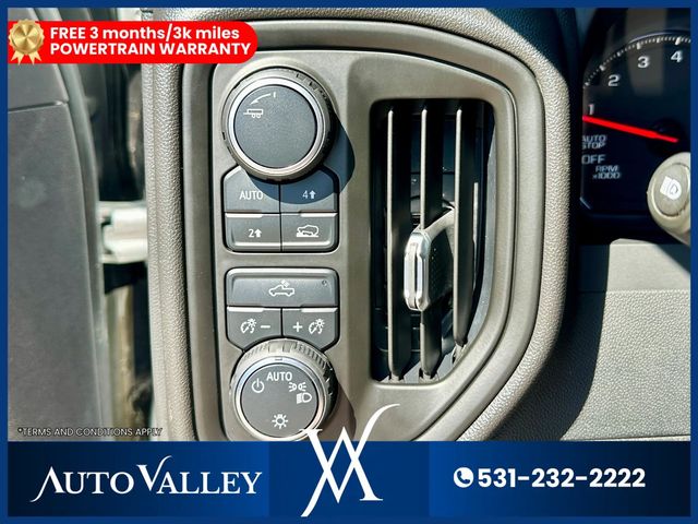 2022 Chevrolet Silverado 1500 Crew Cab Custom Pickup 4D 5 3/4 ft - 23018694 - 36