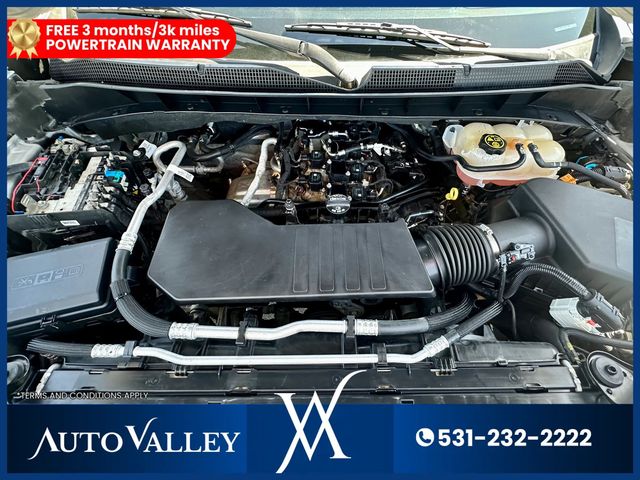 2022 Chevrolet Silverado 1500 Crew Cab Custom Pickup 4D 5 3/4 ft - 23018694 - 40