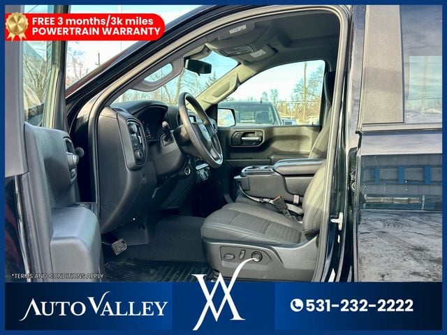 2022 Chevrolet Silverado 1500 Crew Cab Custom Trail Boss Pickup 4D 5 3/4 ft - 22983076 - 12