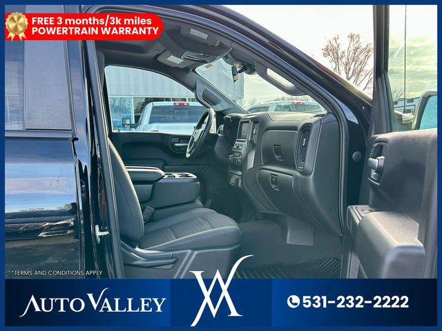 2022 Chevrolet Silverado 1500 Crew Cab Custom Trail Boss Pickup 4D 5 3/4 ft - 22983076 - 16