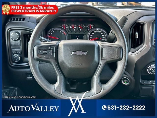 2022 Chevrolet Silverado 1500 Crew Cab Custom Trail Boss Pickup 4D 5 3/4 ft - 22983076 - 31