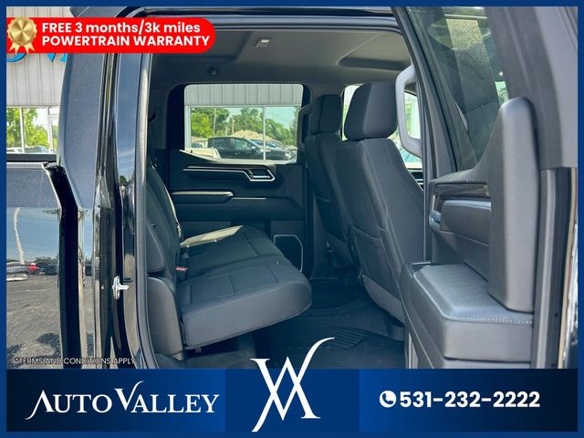 2022 Chevrolet Silverado 1500 Crew Cab LT Pickup 4D 5 3/4 ft - 23033667 - 25