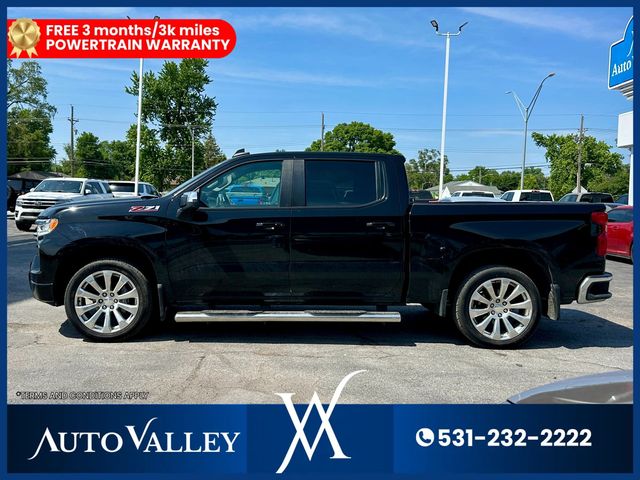 2022 Chevrolet Silverado 1500 Crew Cab LT Pickup 4D 5 3/4 ft - 23033667 - 3