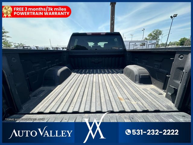 2022 Chevrolet Silverado 1500 Crew Cab LT Pickup 4D 5 3/4 ft - 23033667 - 39