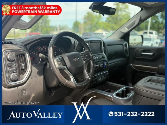 2022 Chevrolet Silverado 1500 Limited Crew Cab LT Trail Boss Pickup 4D 5 3/4 ft - 23045430 - 11