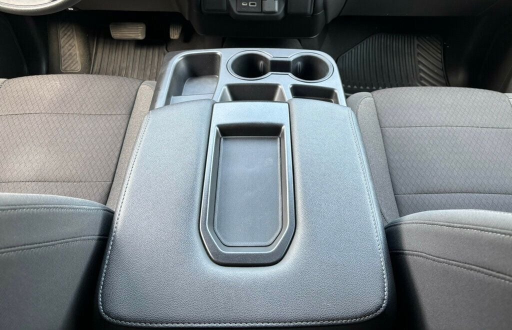 2022 Chevrolet Silverado 1500 Custom Trail Boss photo 9