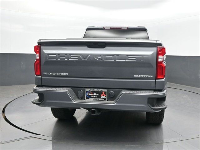 2022 Chevrolet Silverado 1500 Custom photo 24